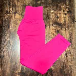 NVGTN magenta solid seamless